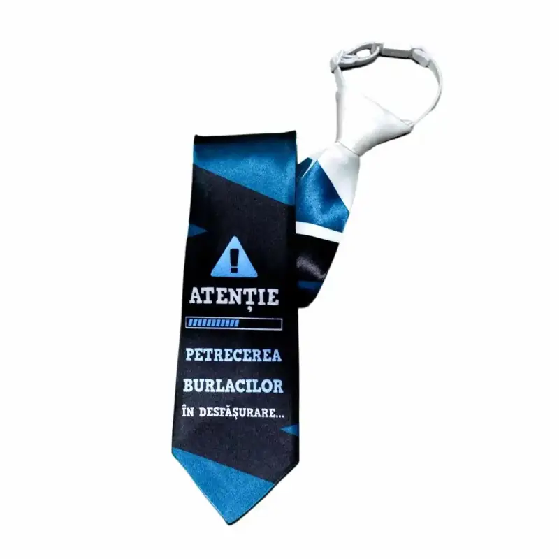 Atentie petrecerea burlacilor, cravata cu mesaj